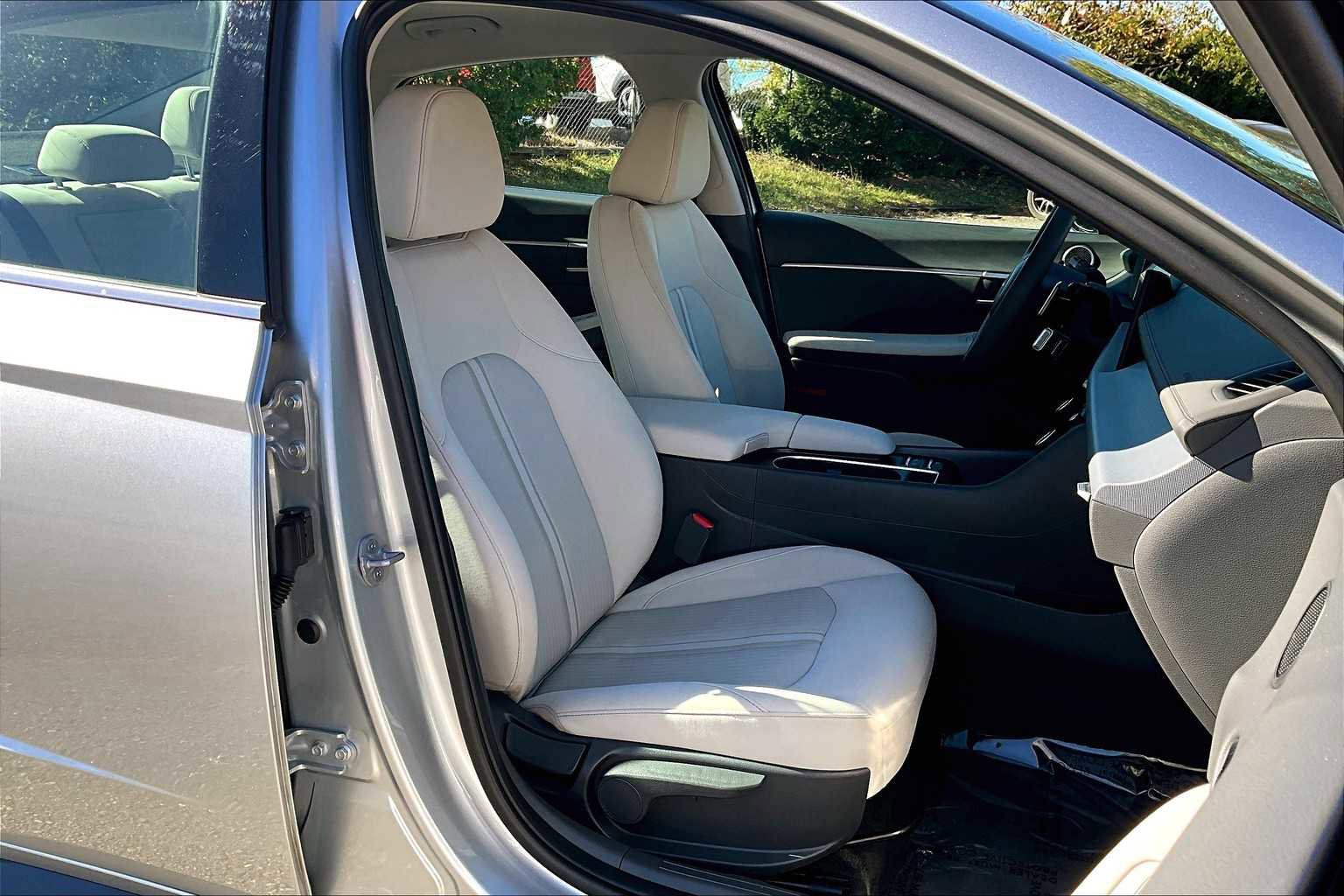 Used 2024 Hyundai Sonata SEL image 8