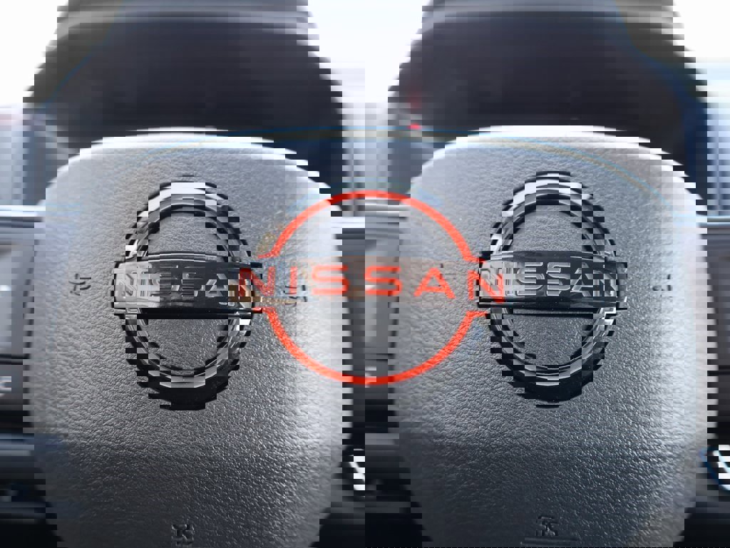 Used 2025 Nissan Rogue SV w/ Rock Creek Premium Package image 28