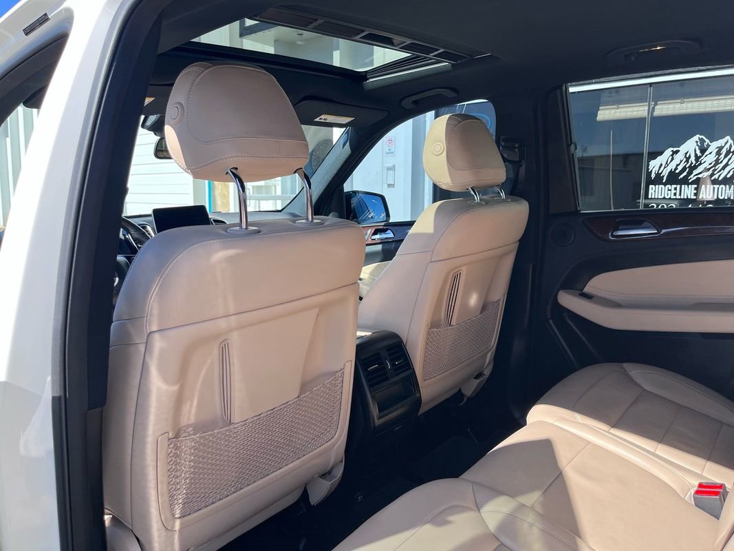 Used 2018 Mercedes-Benz GLE 550e 4MATIC image 16