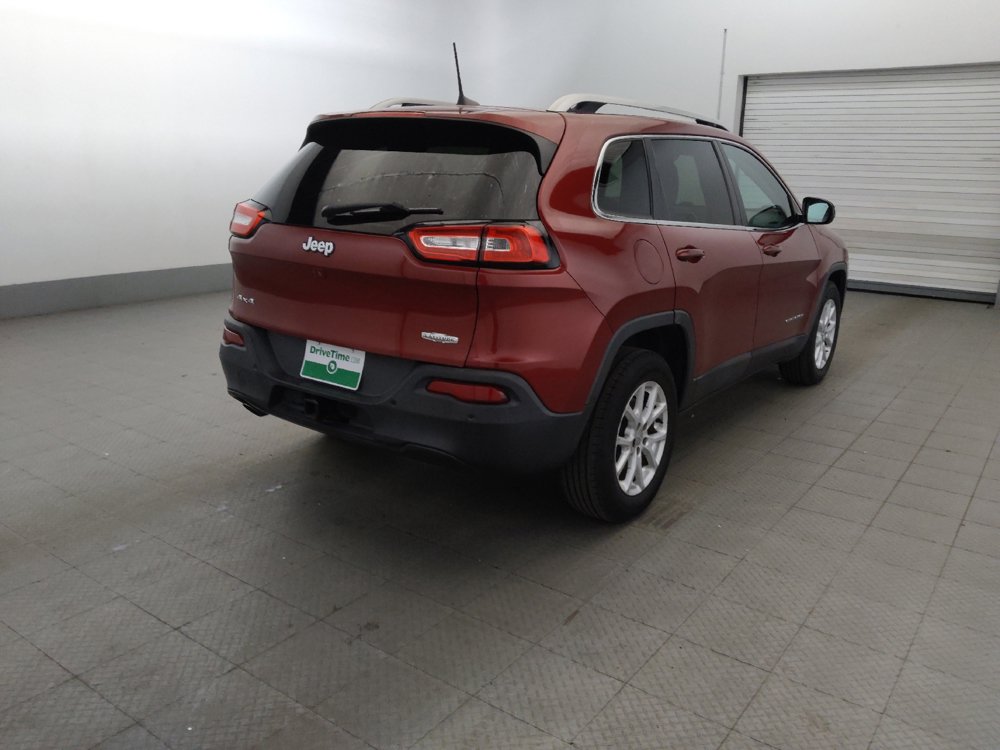 Used 2016 Jeep Cherokee Latitude w/ Safety/Convenience Group AWD/4WD image 9