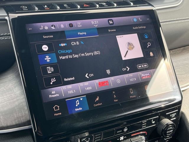 Used 2023 Jeep Grand Cherokee Limited w/ Black Appearance Package image 30