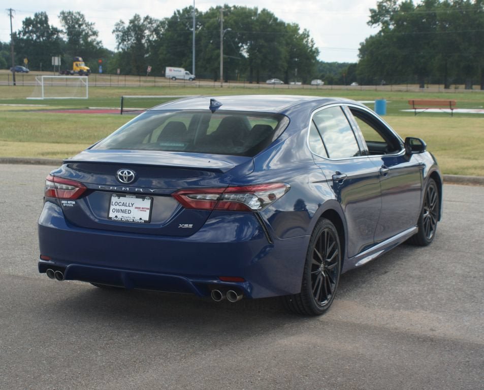 Used 2024 Toyota Camry XSE FWD image 19