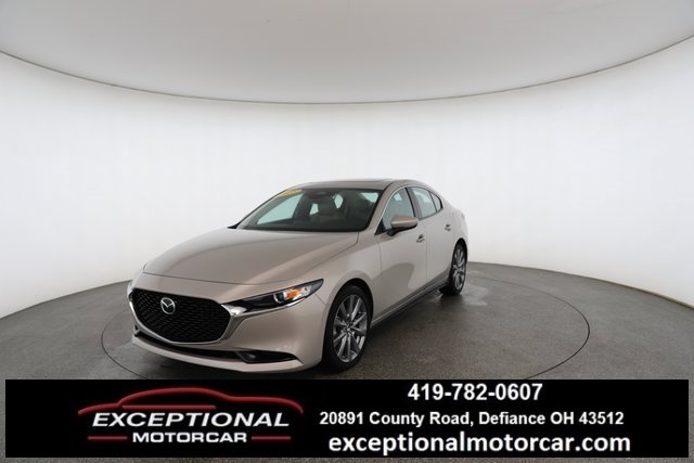 Used 2025 MAZDA MAZDA3 s image 1