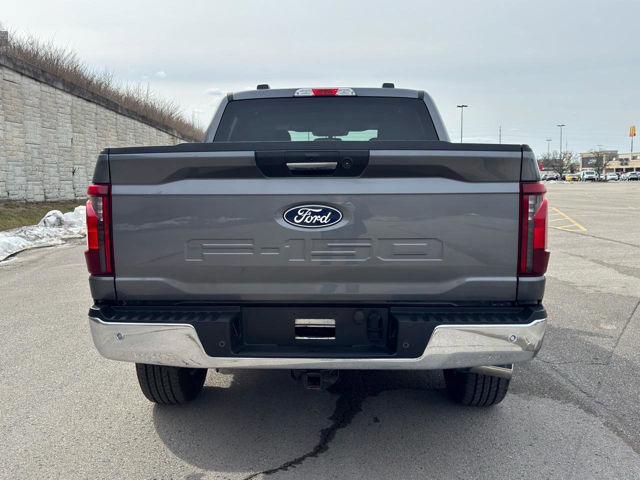 Used 2024 Ford F150 XLT w/ Mobile Office Package image 5