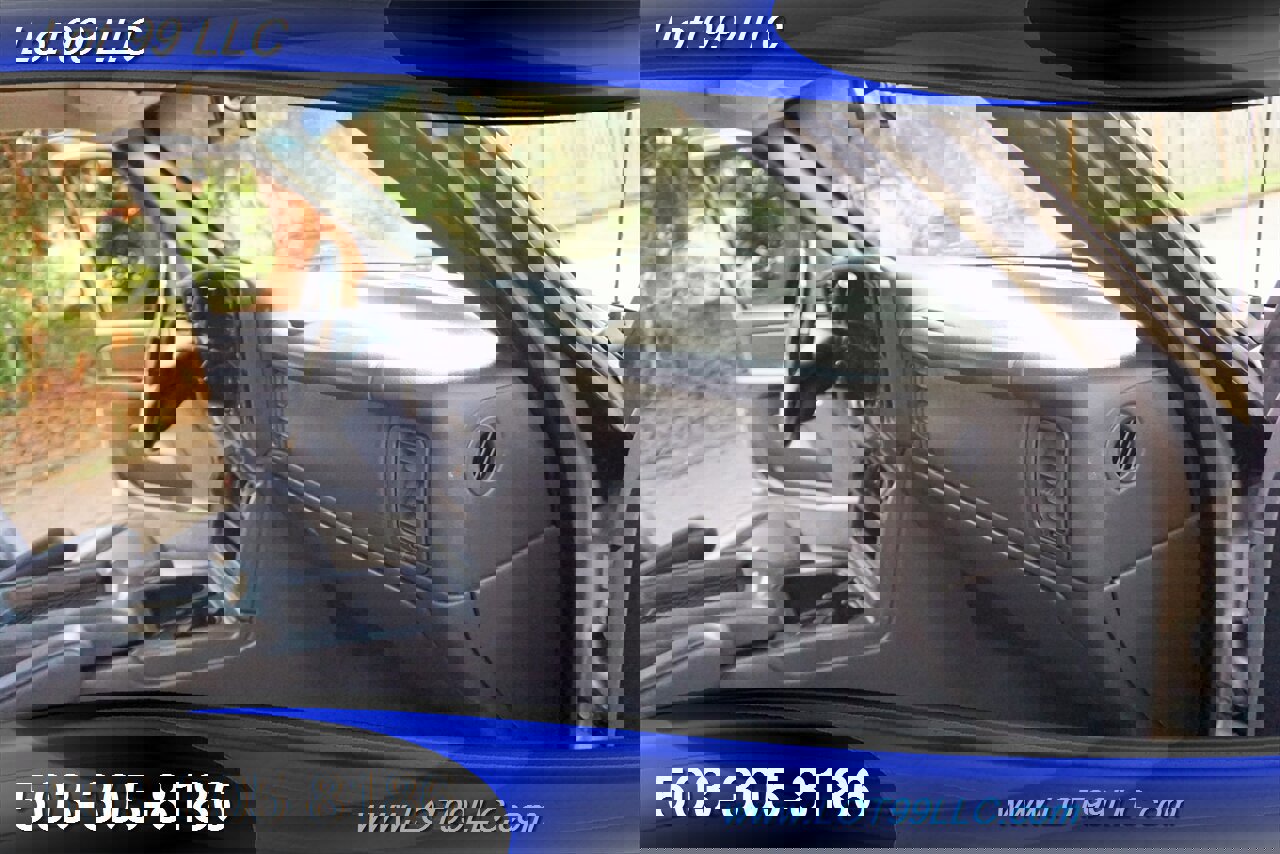 Used 2005 GMC Sierra 3500 SLT w/ Heavy-Duty Power Package image 18