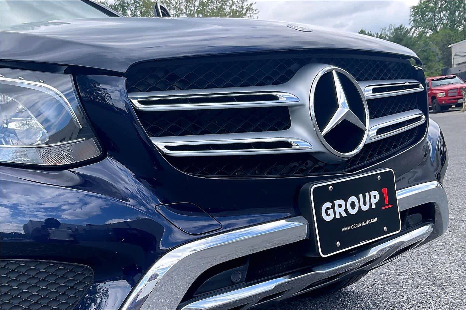 Used 2019 Mercedes-Benz GLC 300 4MATIC image 30
