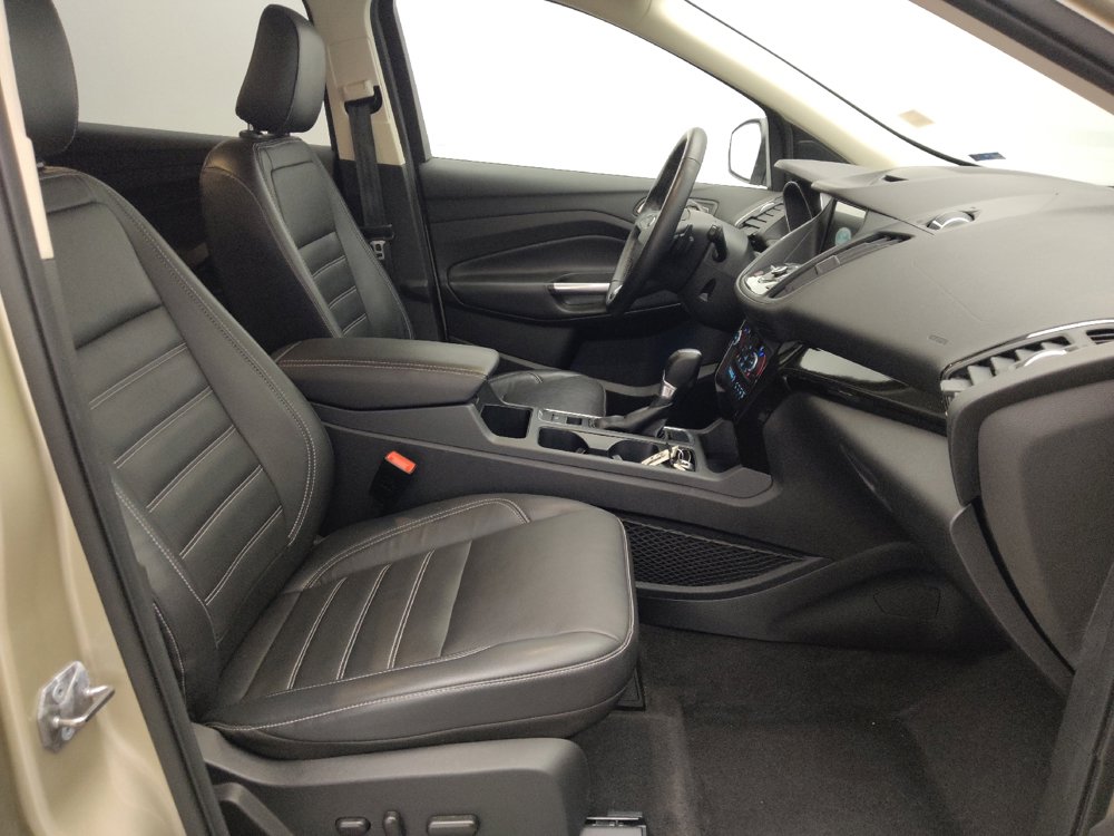 Used 2018 Ford Escape Titanium w/ Ford Safe & Smart Package FWD image 21