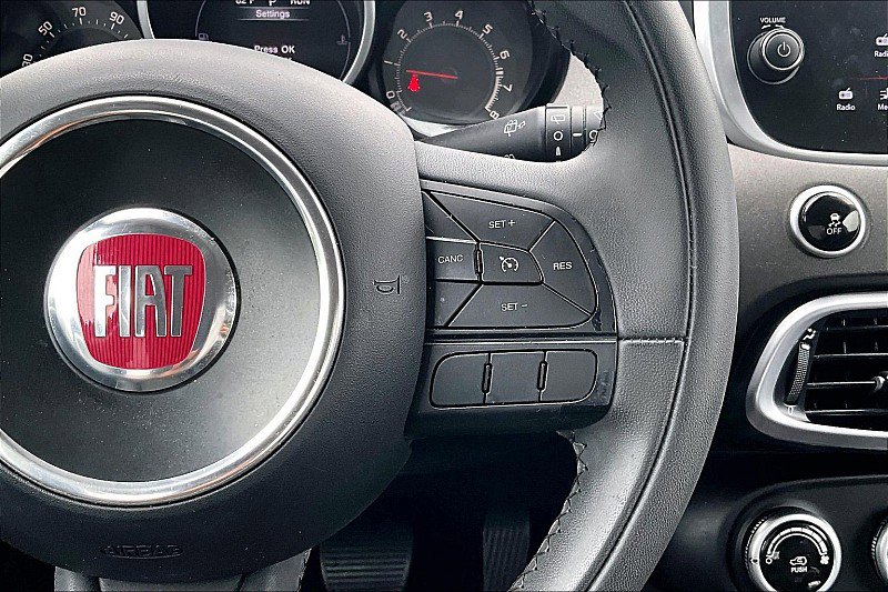 Used 2018 FIAT 500X Trekking image 17