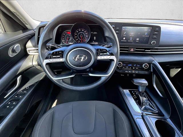 Used 2021 Hyundai Elantra SEL image 7
