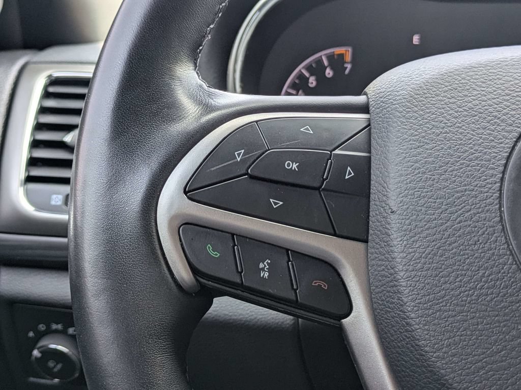 Used 2022 Jeep Grand Cherokee Laredo X RWD image 27