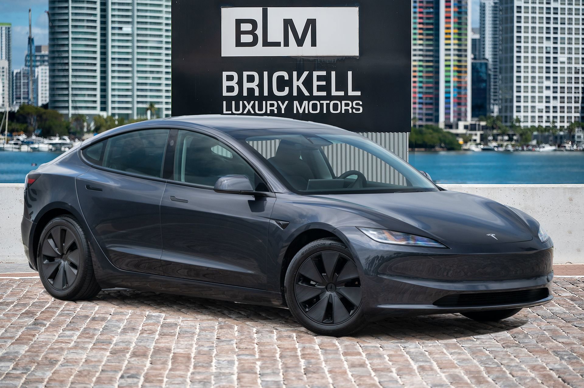 Used 2024 Tesla Model 3 Standard Range RWD image 1