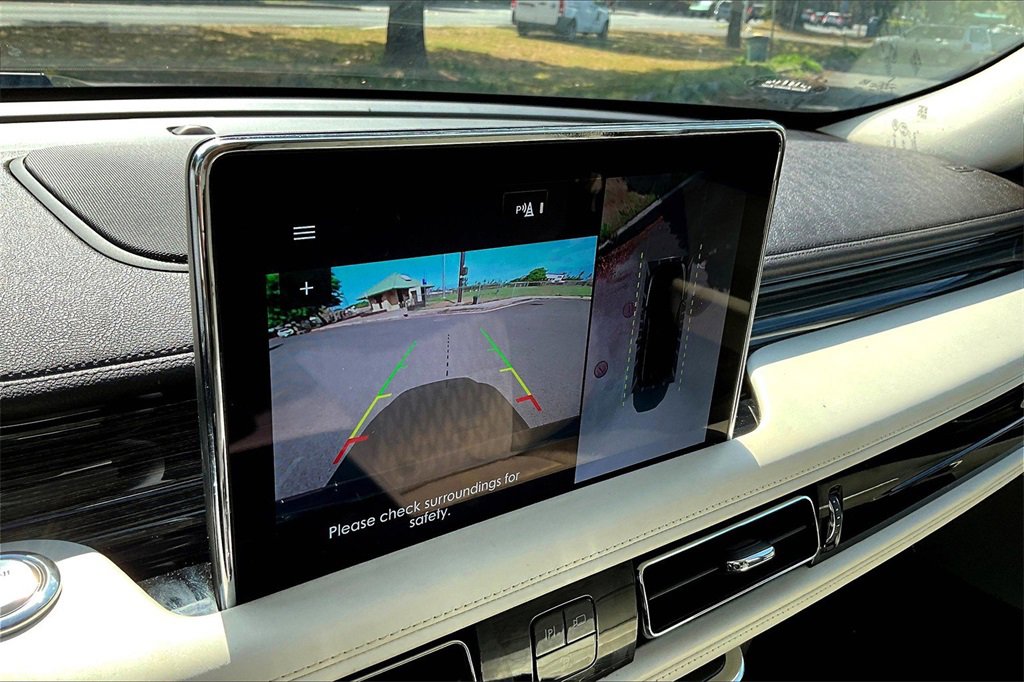 Used 2022 Lincoln Aviator Black Label w/ Dynamic Handling Package image 23