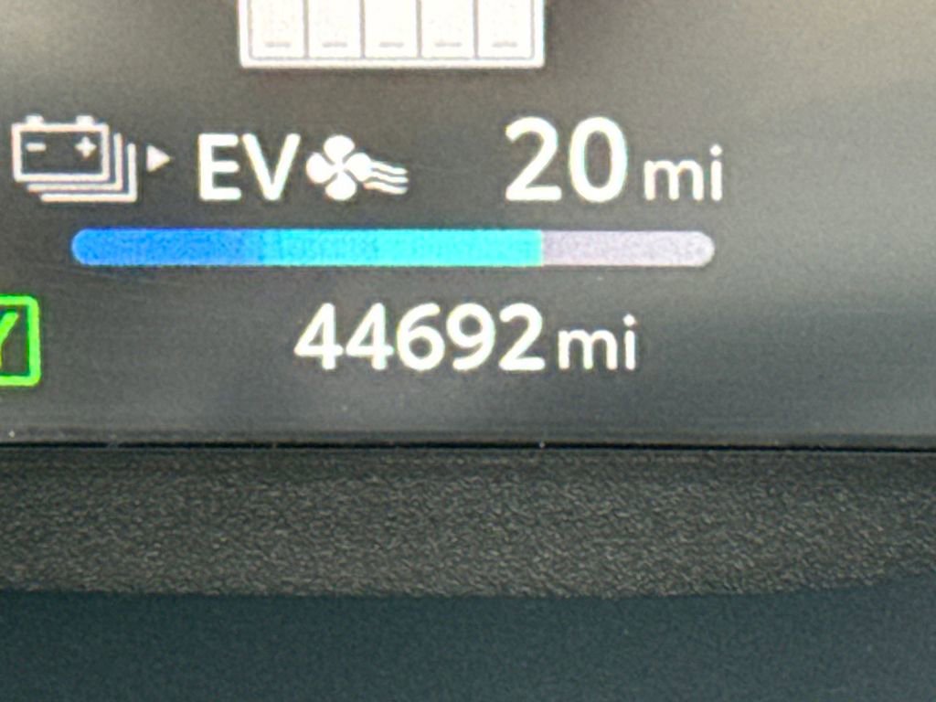 Used 2023 Toyota RAV4 XSE w/ Weather Package image 20