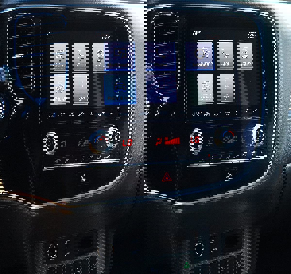 Used 2022 Mitsubishi Outlander SEL image 45