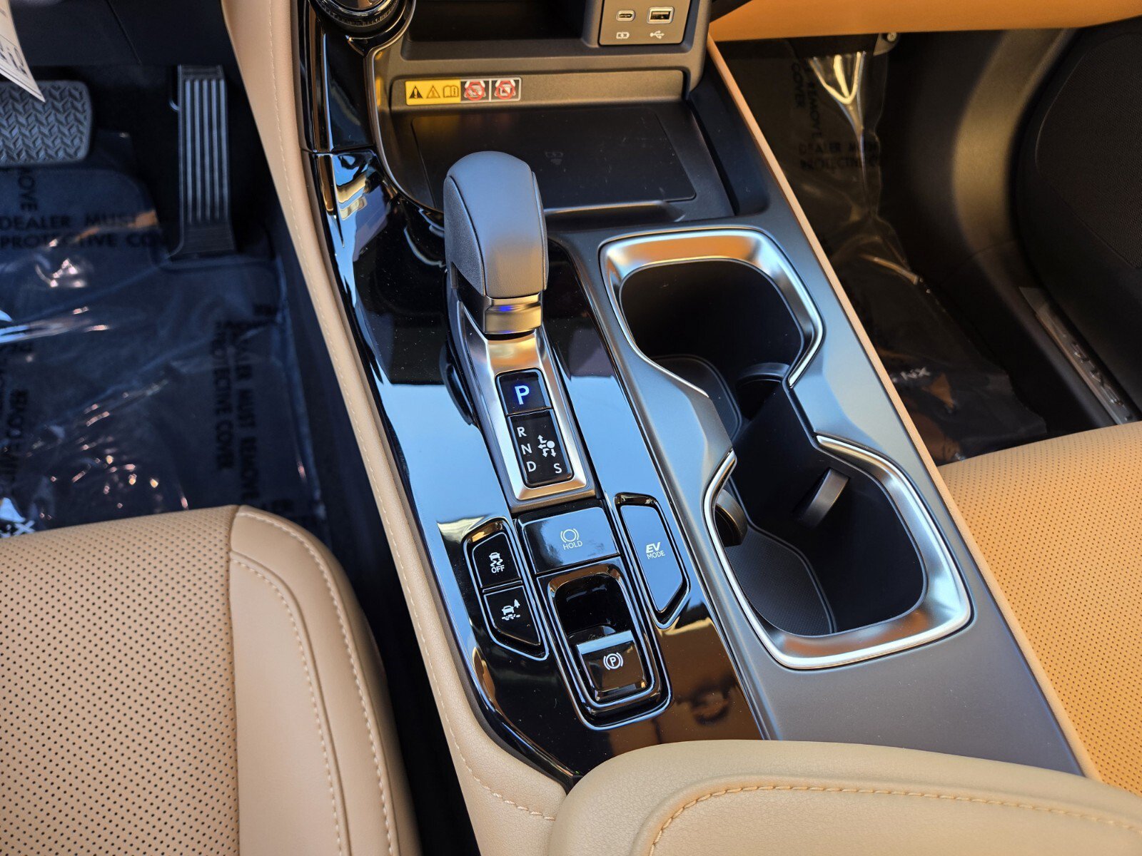 New 2026 Lexus NX 350h AWD w/ Premium Package image 12
