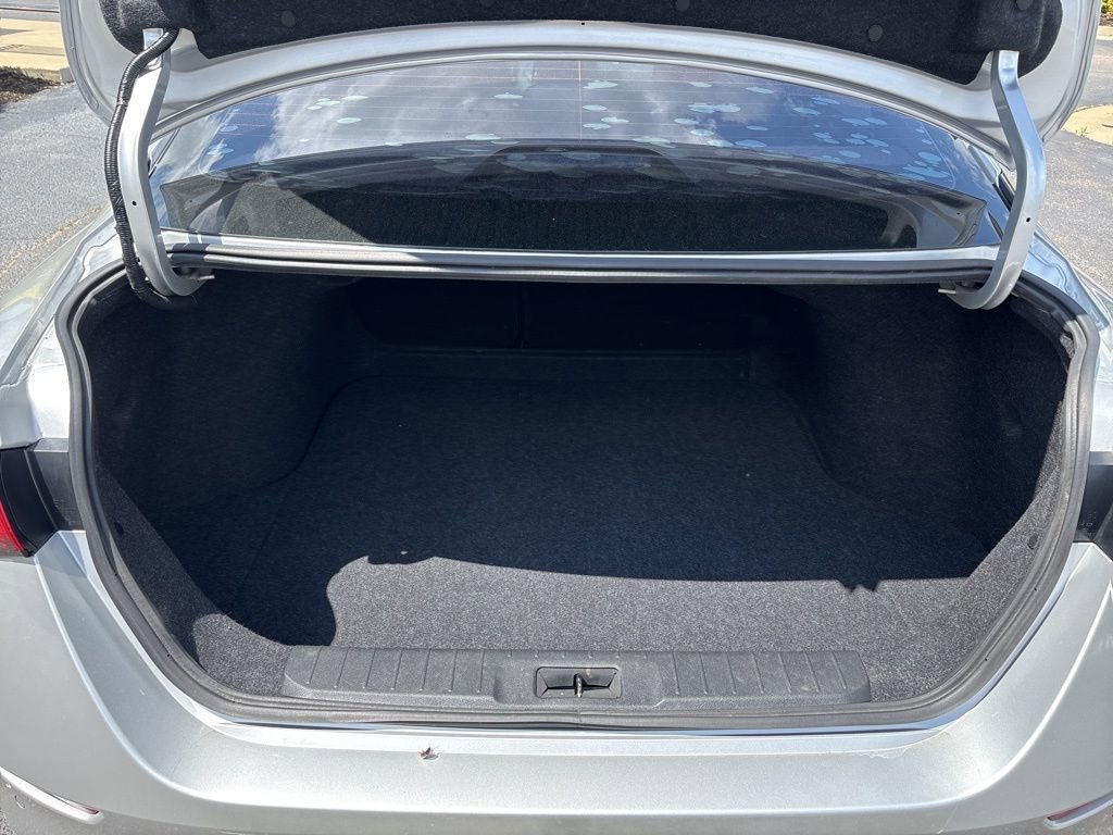 Used 2021 Nissan Sentra SV FWD image 7