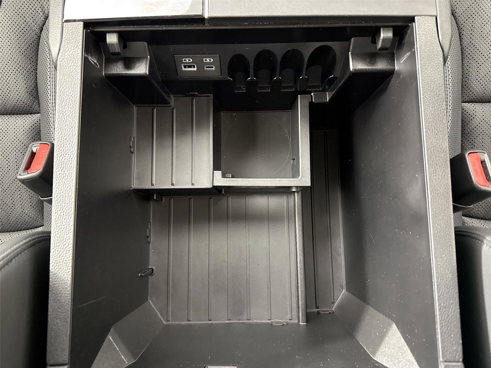 Used 2024 Toyota Tundra SR5 image 34