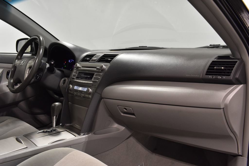 Used 2010 Toyota Camry Hybrid image 29