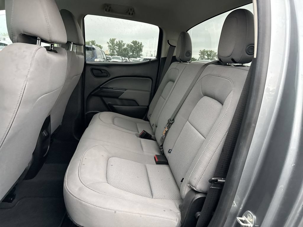 Used 2022 Chevrolet Colorado W/T AWD/4WD image 22