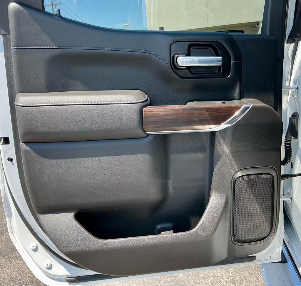 Used 2021 GMC Sierra 1500 SLT AWD/4WD image 31
