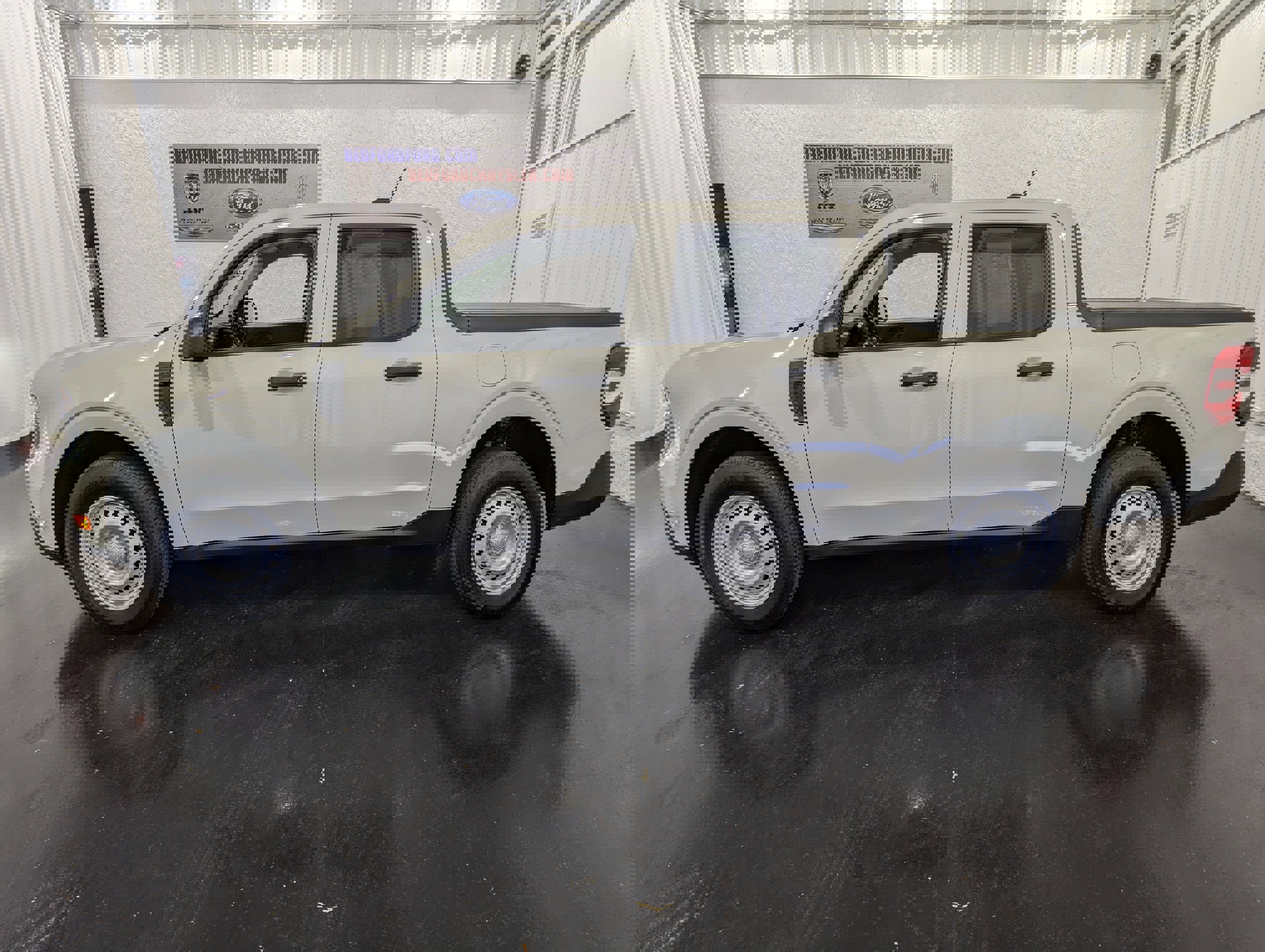 Used 2025 Ford Maverick XL image 2