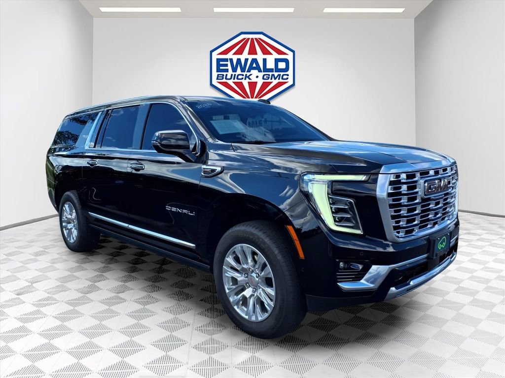 Certified 2026 GMC Yukon XL Denali w/ Sun & Power Step Package AWD/4WD image 5
