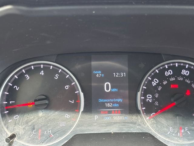 Used 2022 Toyota RAV4 LE AWD/4WD image 18