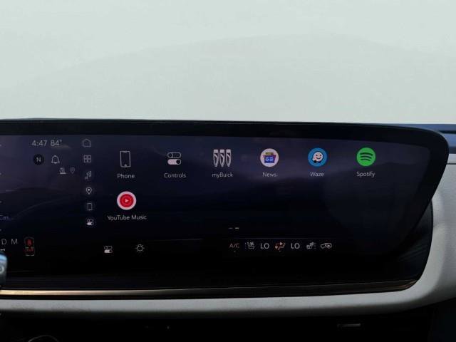 Used 2024 Buick Envision Avenir AWD/4WD image 33