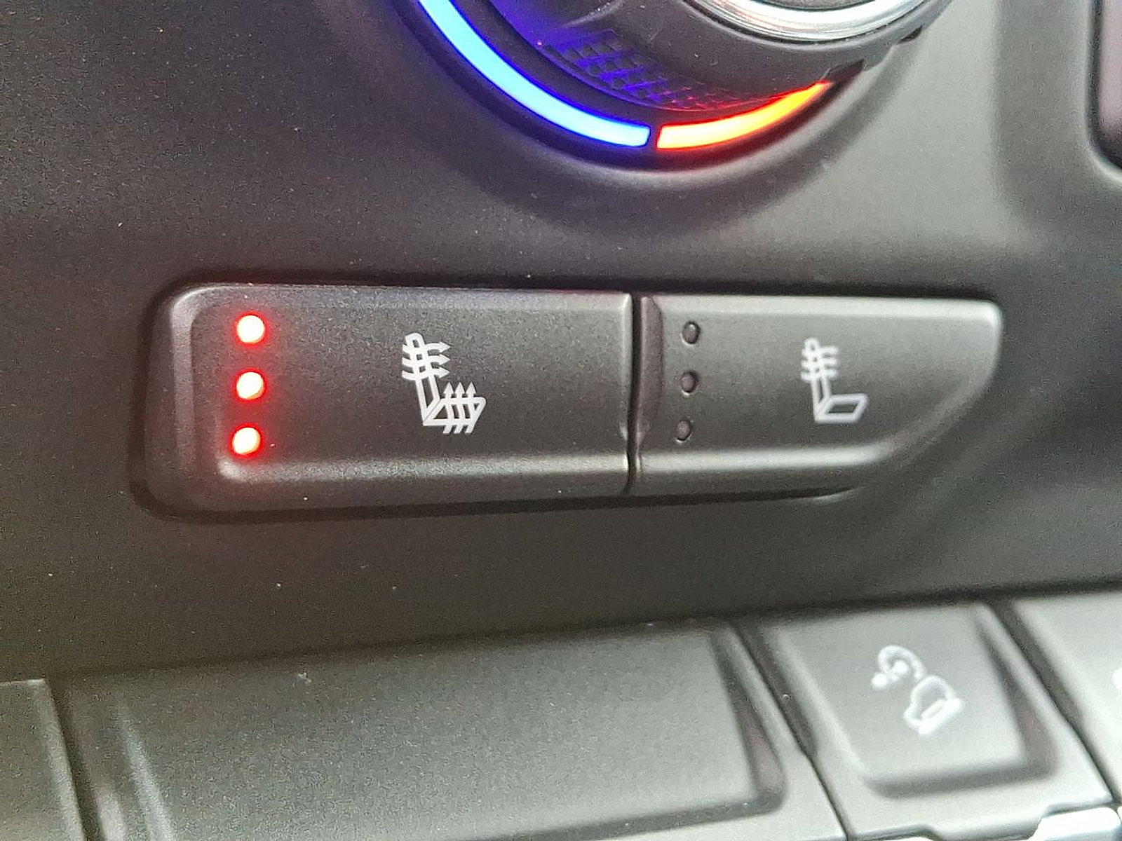 Certified 2021 Chevrolet Silverado 1500 RST w/ Z71 Off-Road Package image 19