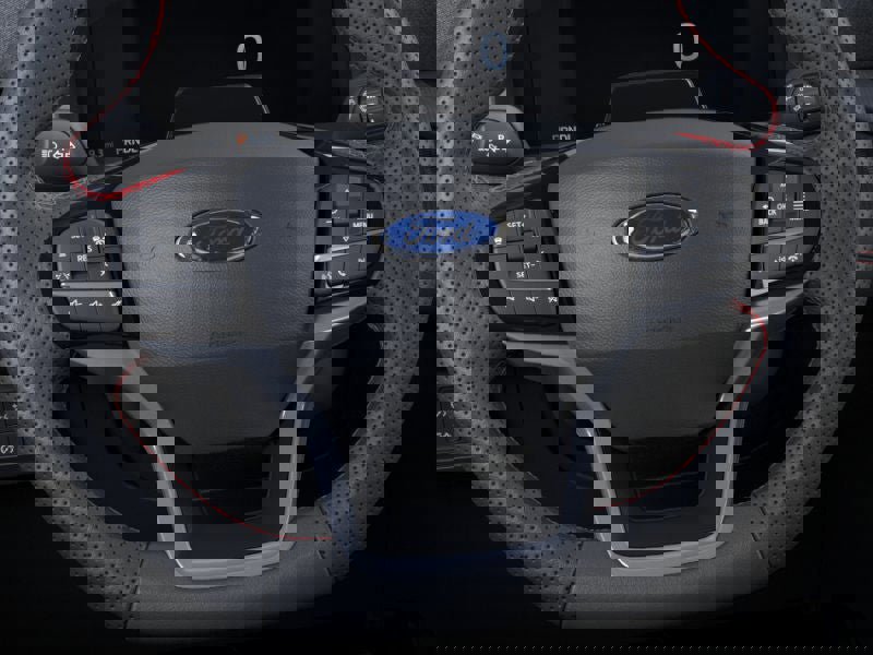 Used 2025 Ford Explorer ST-Line image 12