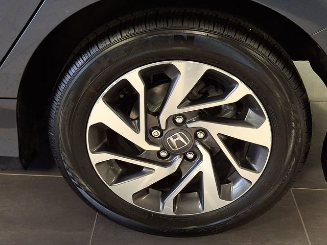 Used 2016 Honda Civic EX image 10