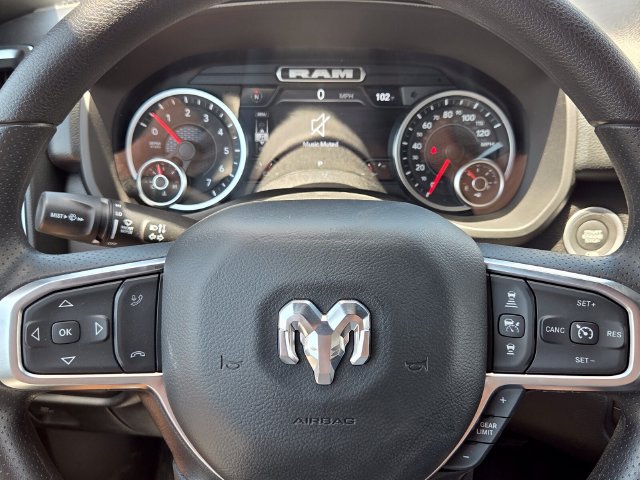 New 2026 RAM 1500 Express AWD/4WD image 23