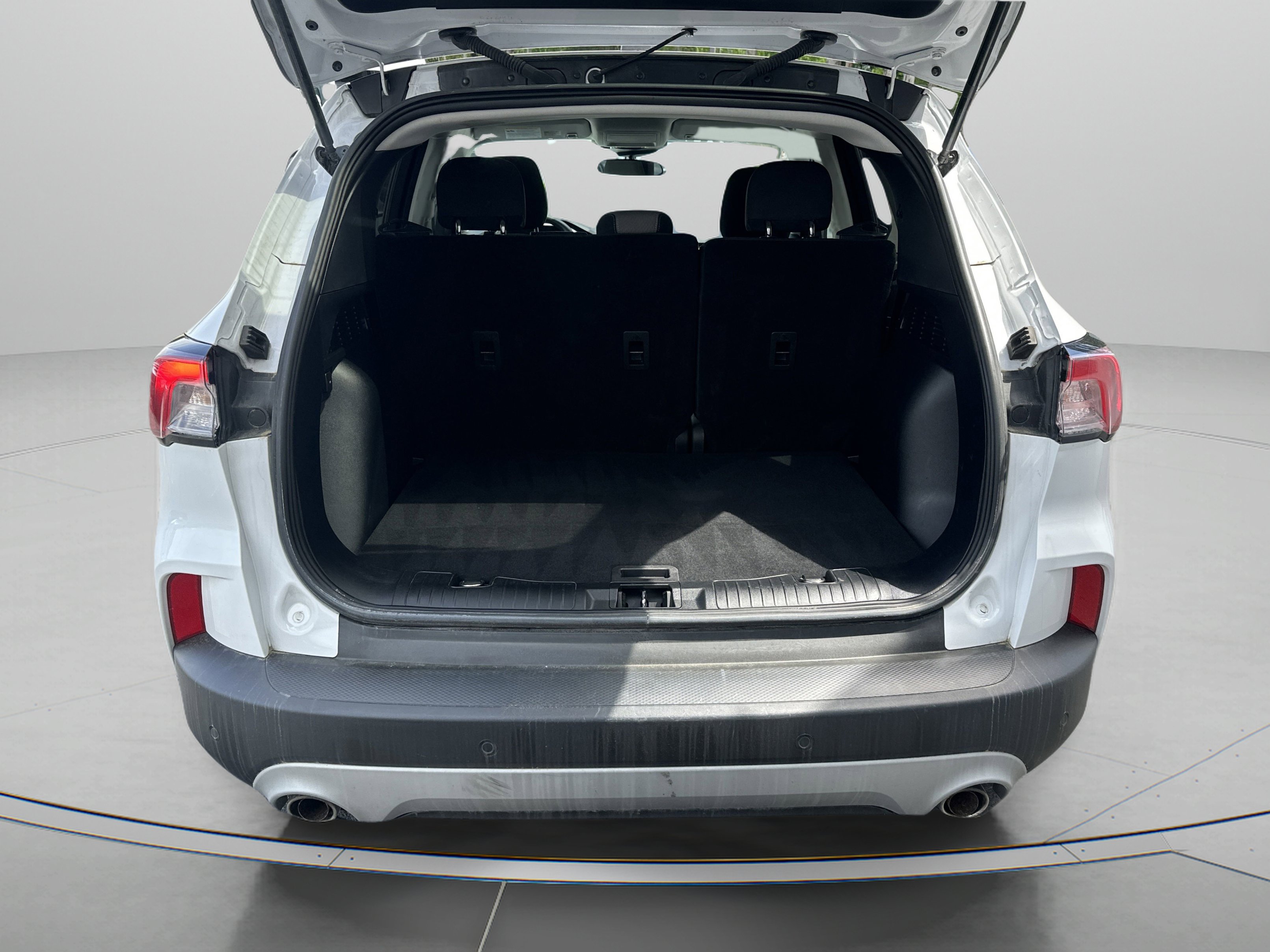 Used 2022 Ford Escape SE image 7