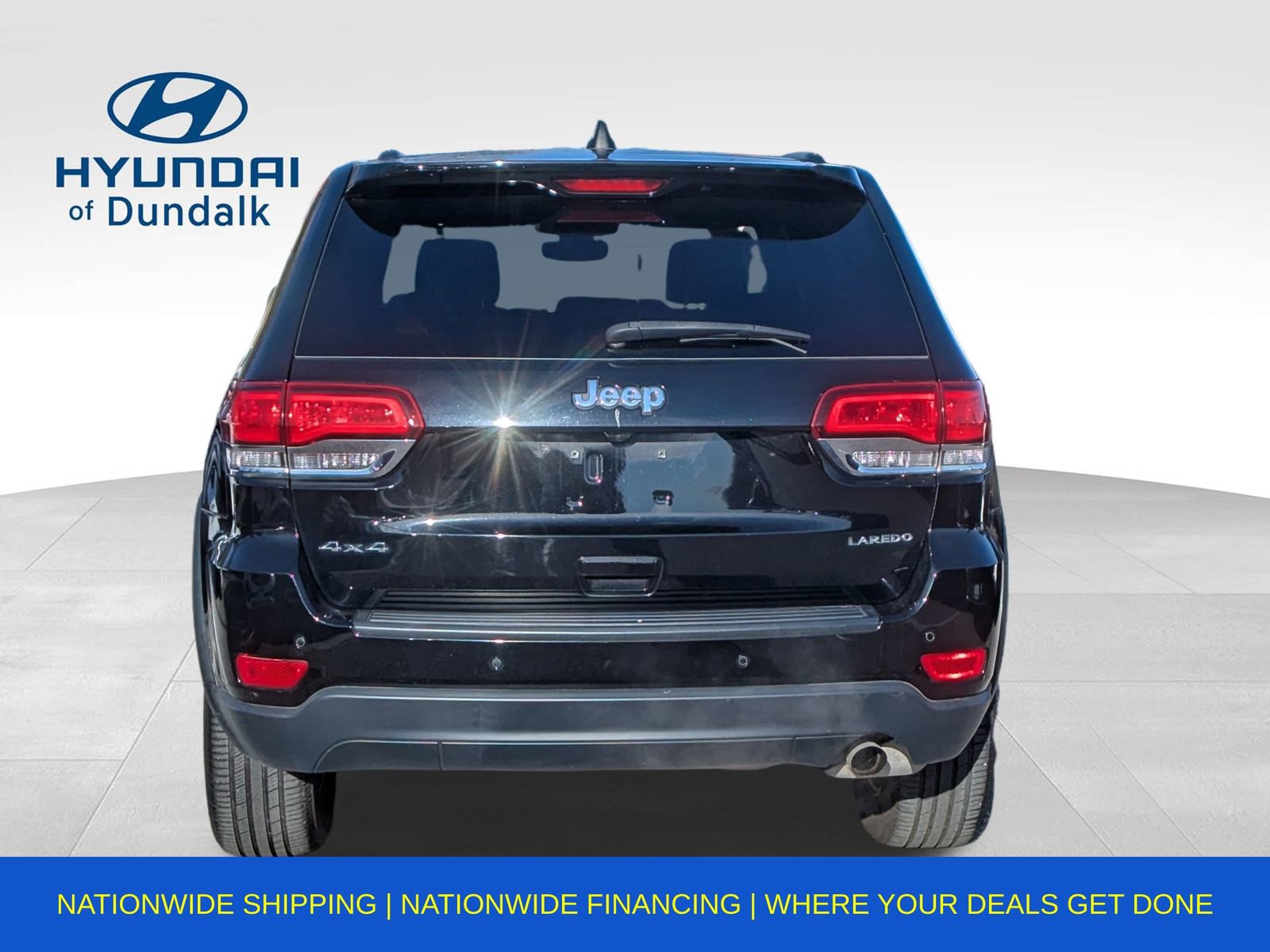 Used 2022 Jeep Grand Cherokee Laredo X image 10