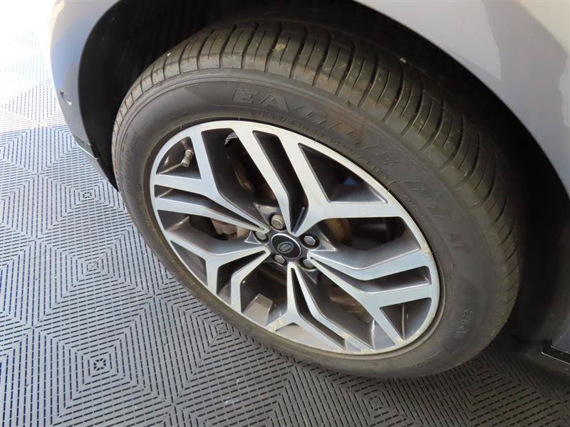 Used 2020 Land Rover Range Rover Evoque R-Dynamic HSE AWD/4WD image 6