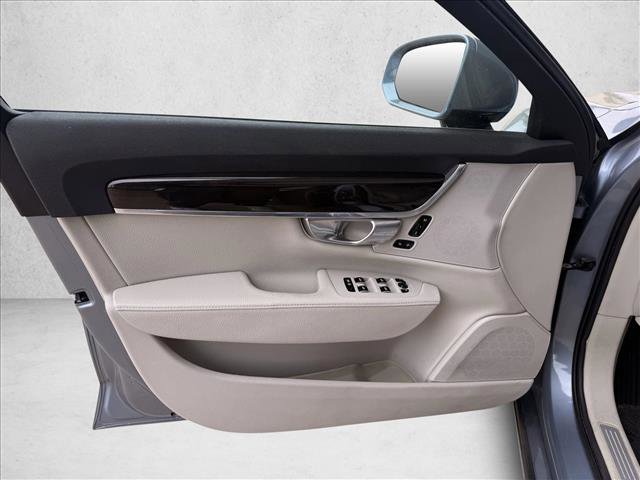 Used 2018 Volvo S90 T5 Momentum w/ Convenience Package image 12