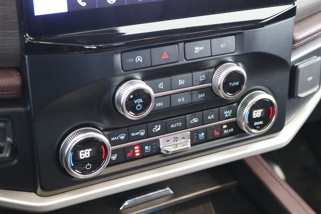 Used 2024 Ford Expedition Max Limited image 56