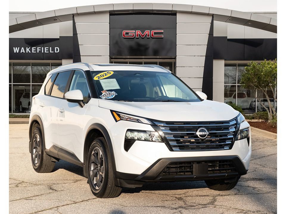Used 2025 Nissan Rogue SV w/ SV Premium Package image 1