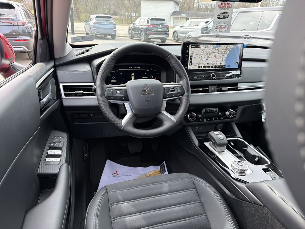 New 2026 Mitsubishi Outlander SE AWD/4WD image 14