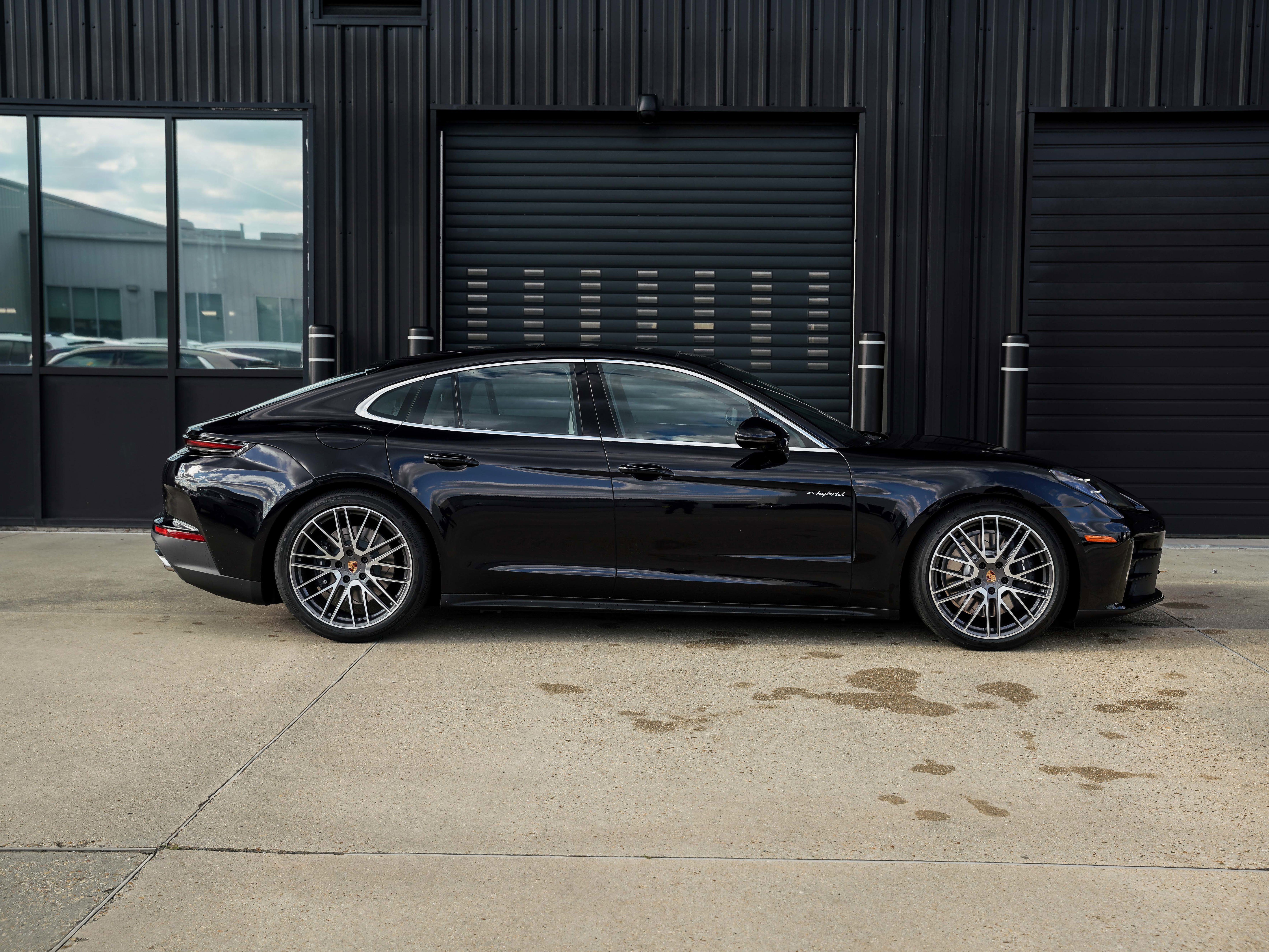 New 2026 Porsche Panamera 4 image 13