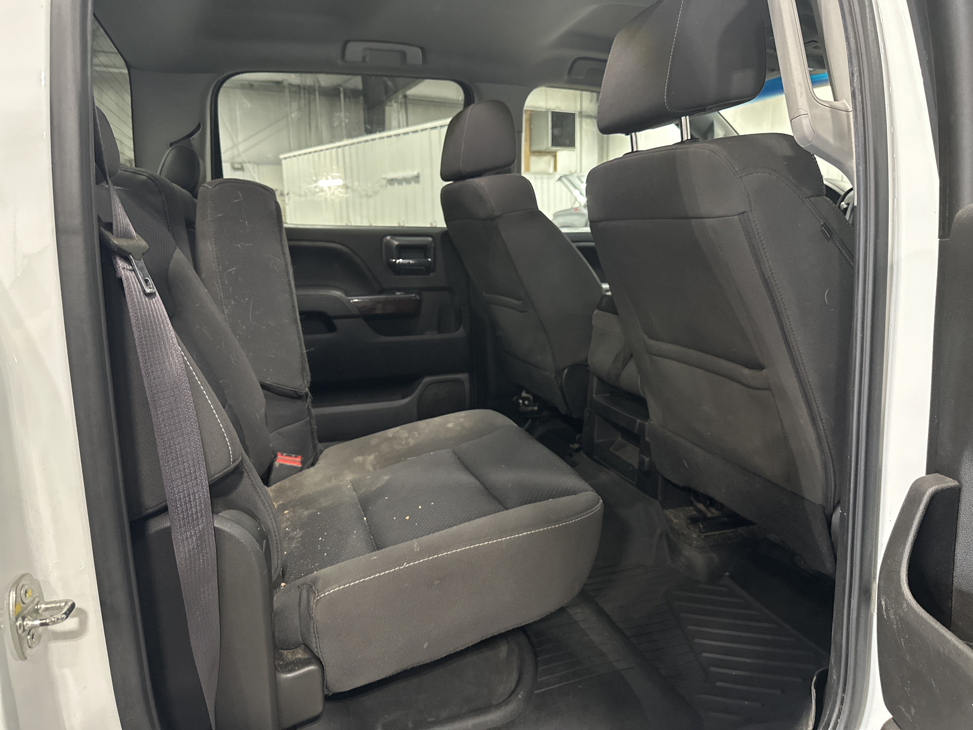 Used 2017 GMC Sierra 2500 SLE w/ HD SLE Preferred Plus Package AWD/4WD image 13