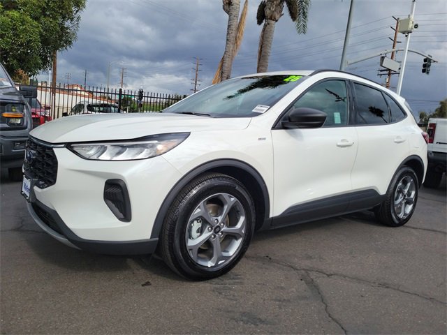 Used 2025 Ford Escape ST-Line w/ Equipment Group 301A image 28