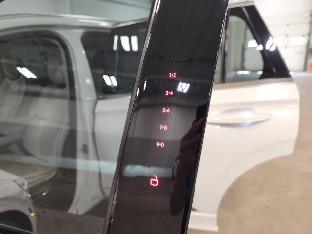 Used 2020 Lincoln Aviator Black Label w/ Dynamic Handling Package AWD/4WD image 43