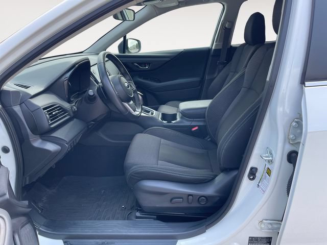 Certified 2025 Subaru Outback Premium AWD/4WD image 9