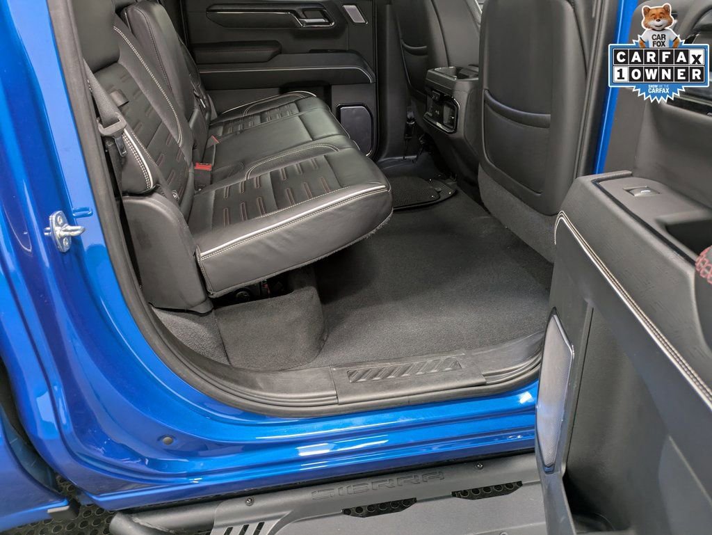 Used 2023 GMC Sierra 1500 AT4X image 27
