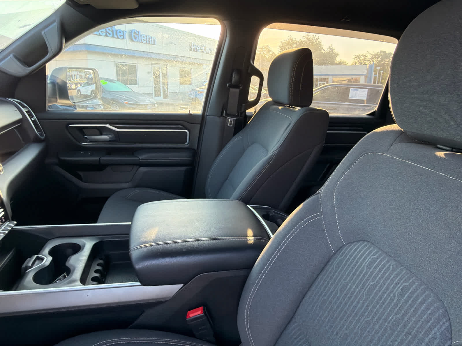 Used 2023 RAM 1500 Big Horn AWD/4WD image 8