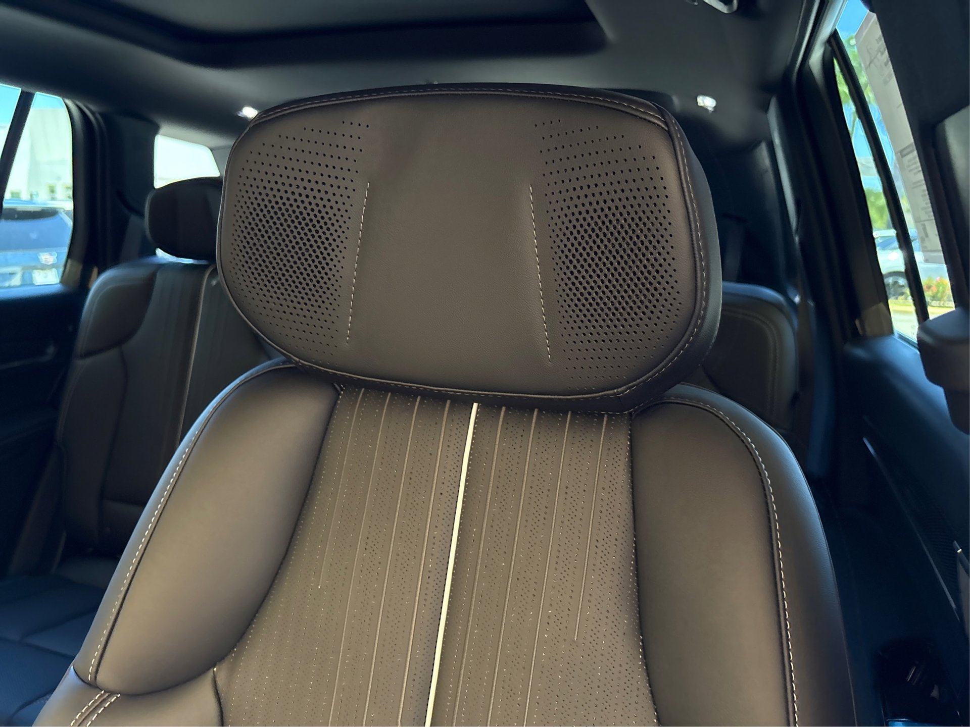 New 2027 Cadillac Vistiq Luxury AWD/4WD image 29