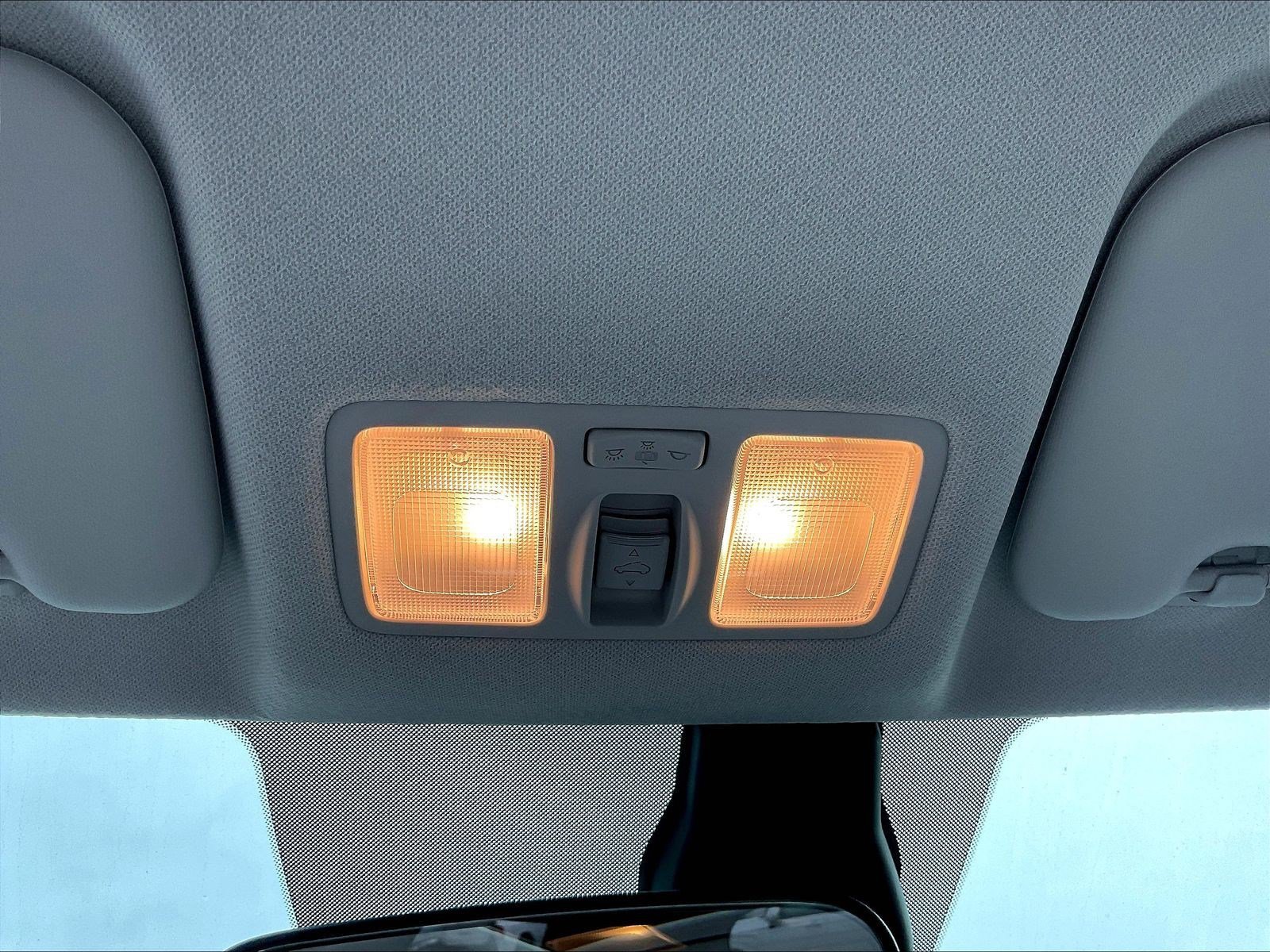 New 2026 Hyundai Venue SEL FWD image 26