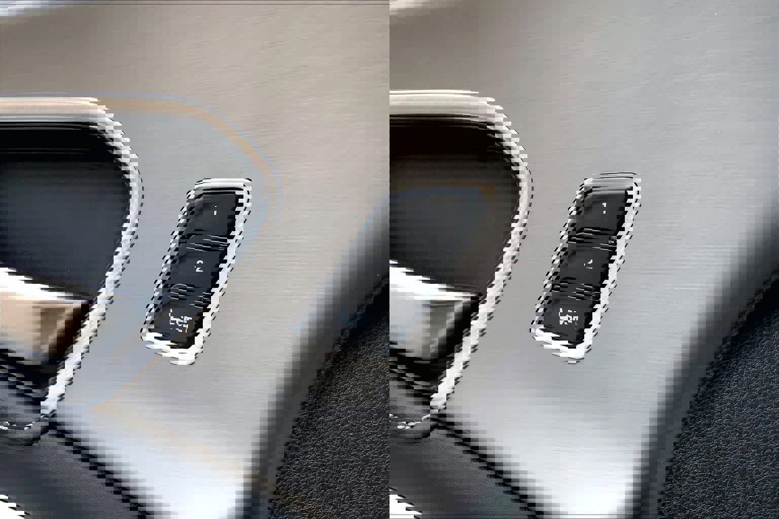 Used 2019 Acura RDX A-Spec image 32