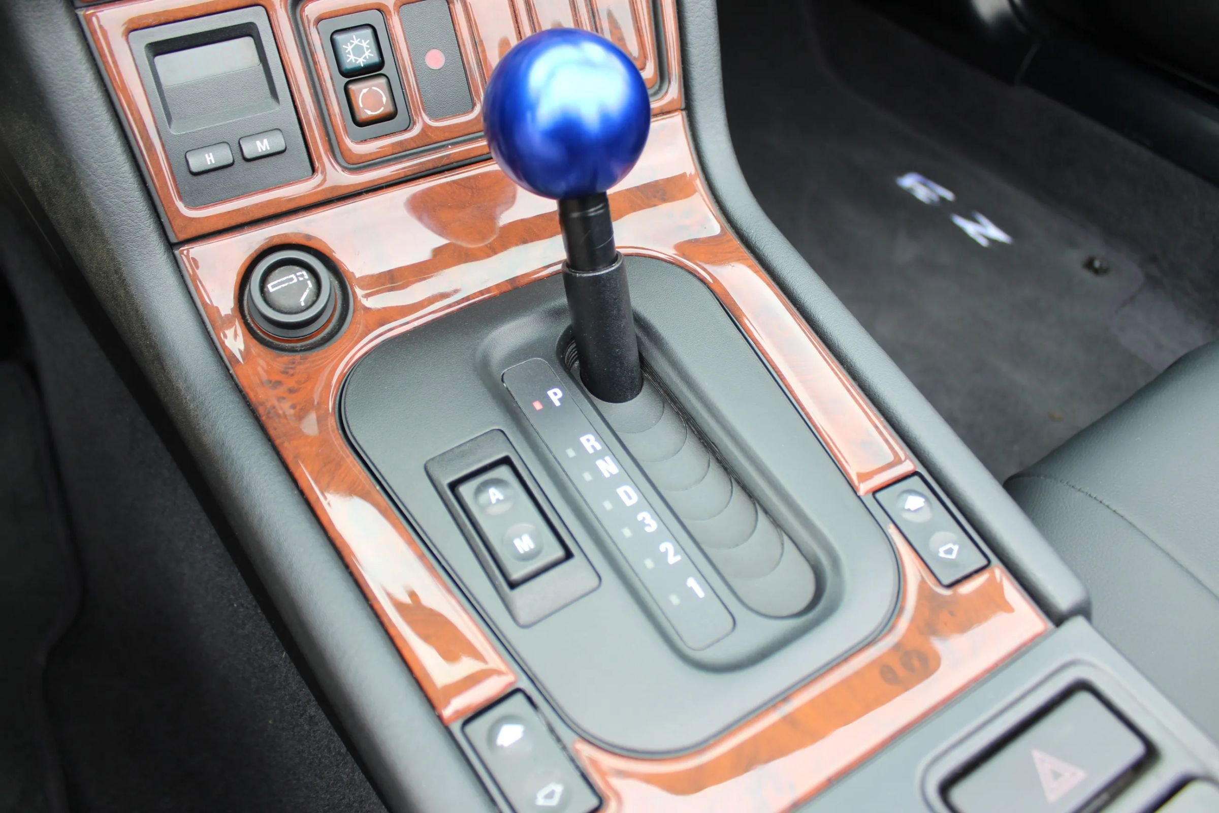 Used 1996 BMW Z3 1.9 RWD image 16